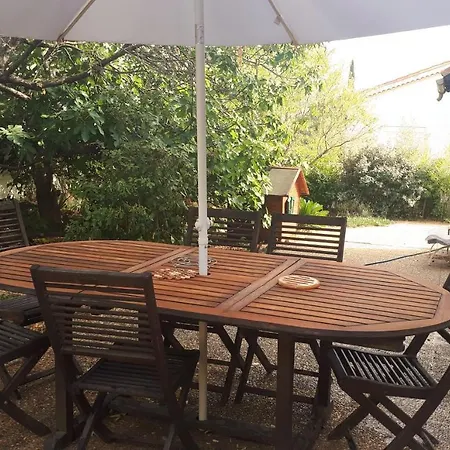 Les Pucines T2 Bas De Oda ve Kahvaltı Six-Fours-les-Plages