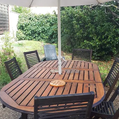 Bed & Breakfast Les Pucines T2 Bas De 3*
