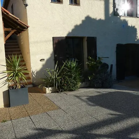 Les Pucines T2 Bas De Bed & Breakfast 3*