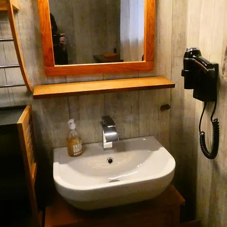 住宿加早餐酒店 Les Pucines T2 Bas De