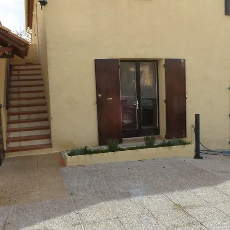 Les Pucines T2 Bas De 4* סיס-פור-לה-פלאז'